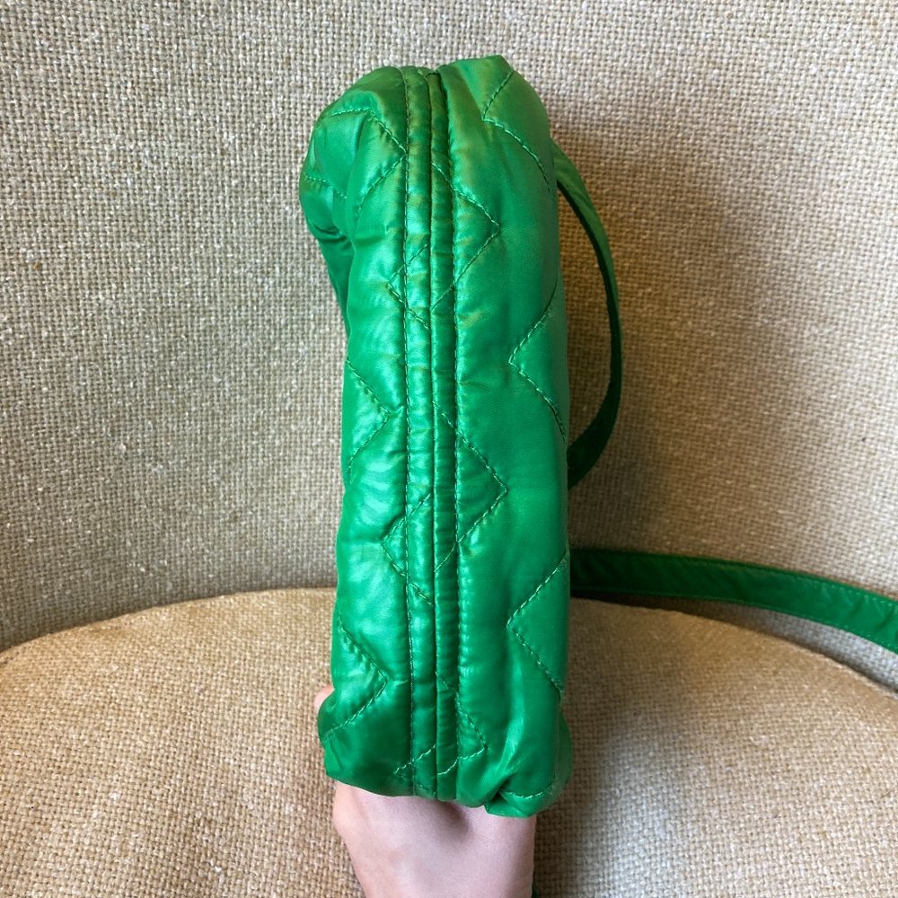 COPY - Vera Bradley Puffy Crossbody in Green - Picture 3 of 6